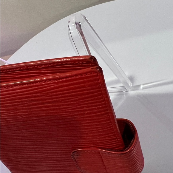 Fendi Red Leather Agenda with COA - has some marks - Picture 8 of 13